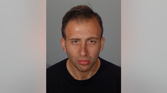 Man sentenced to 7 years for having loaded guns in Glendale Galleria