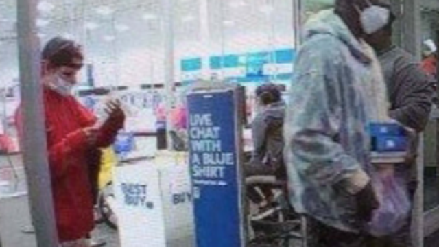 Robbery suspects sought in Lancaster