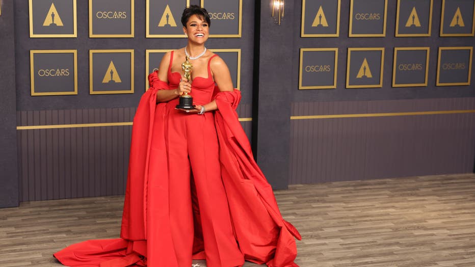 Ariana DeBose makes Oscar history with supporting actress win