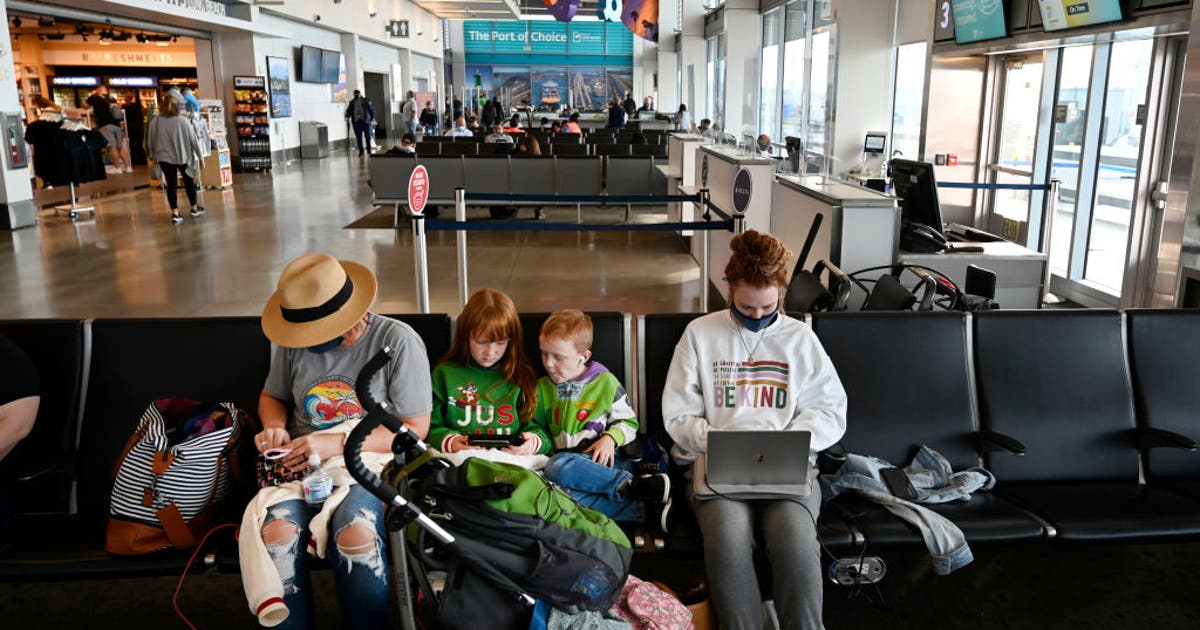 Long Beach to follow LA County in requiring masks for airport, buses ...