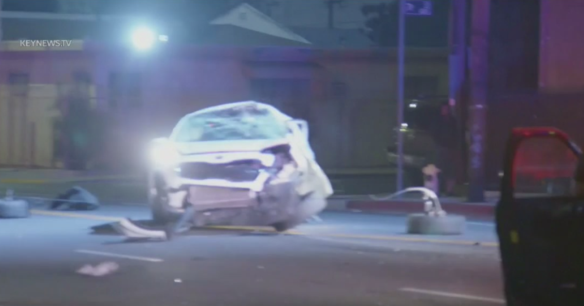 Police pursuit ends in crash in South LA | FOX 11 Los Angeles