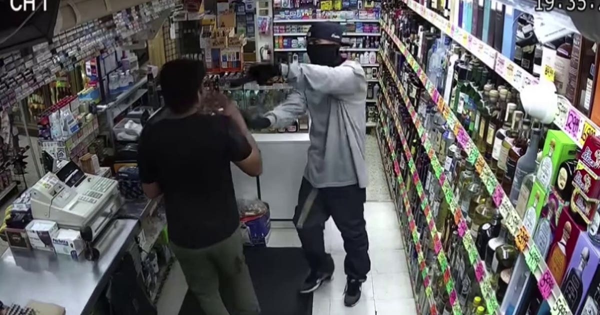 Man arrested in connection to robbing multiple SoCal convenience stores ...