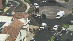 Suspected bank robber killed after shooting in Fontana