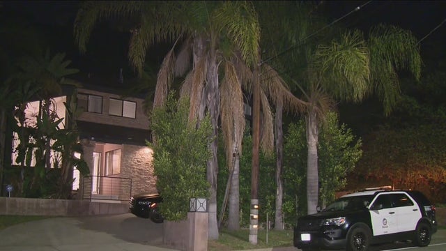Beverly Crest follow-home robbery: 3 suspects steal $75K worth of items from victims
