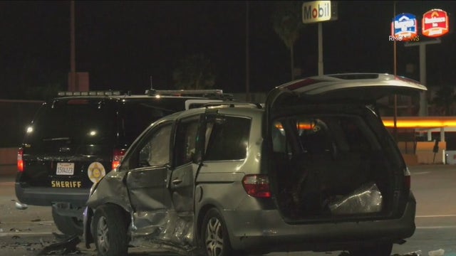 Deputy, three catalytic converter theft suspects injured in Valencia crash