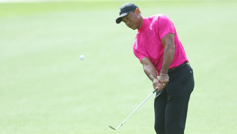Tiger Woods tees off for round 1 at Masters