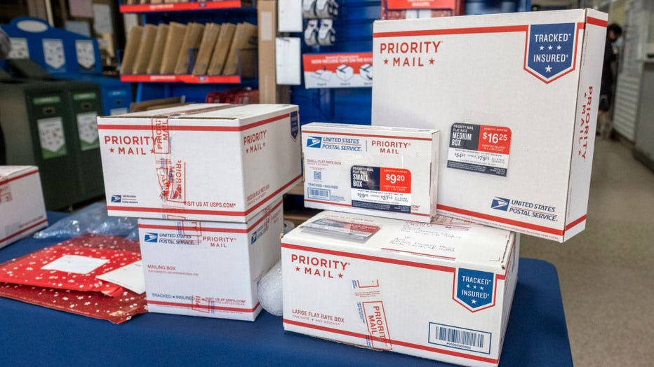 US-Postal-packages.jpg