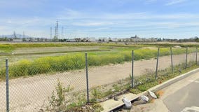 Body found in Anaheim field; homicide investigation underway