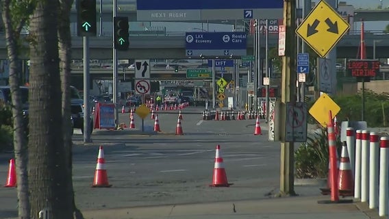 Water main break near LAX triggers traffic delays