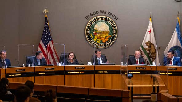 Anaheim City Council members call on Mayor Sidhu to resign