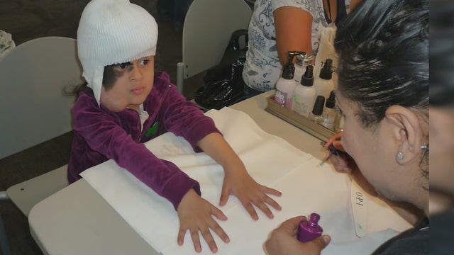 Beauty Bus Foundation gives patients and their caregivers professional treatment