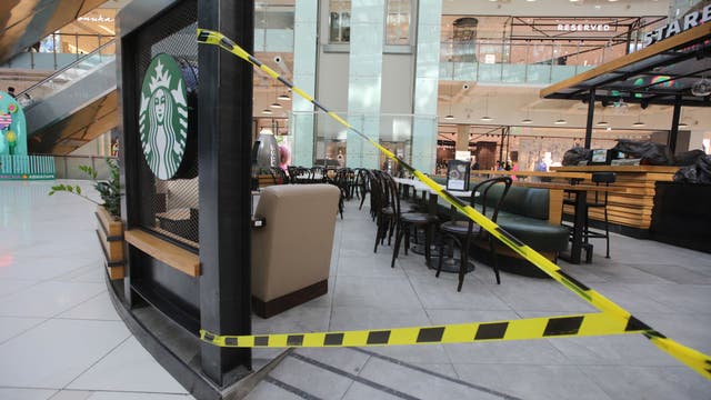 Starbucks leaving Russian market, shutting 130 stores