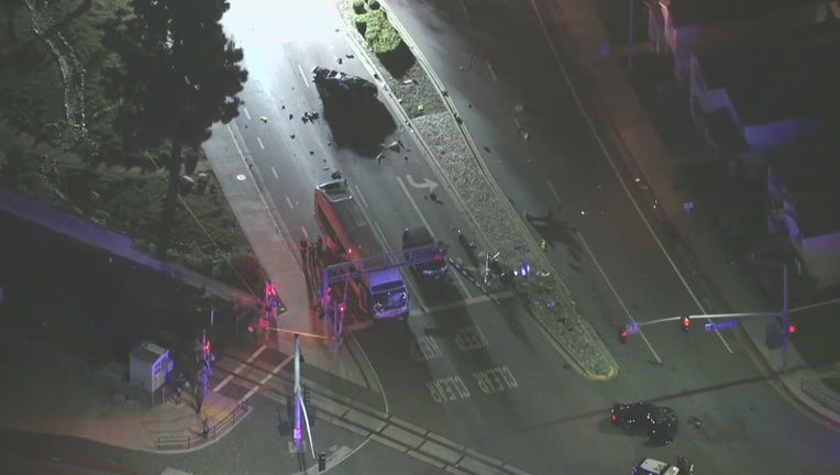A multiple-vehicle wreck involving a Metrolink bus is under investigation in Baldwin Park.
