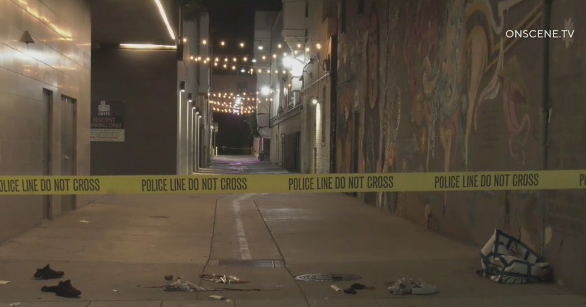 2 shot outside club in Riverside | FOX 11 Los Angeles
