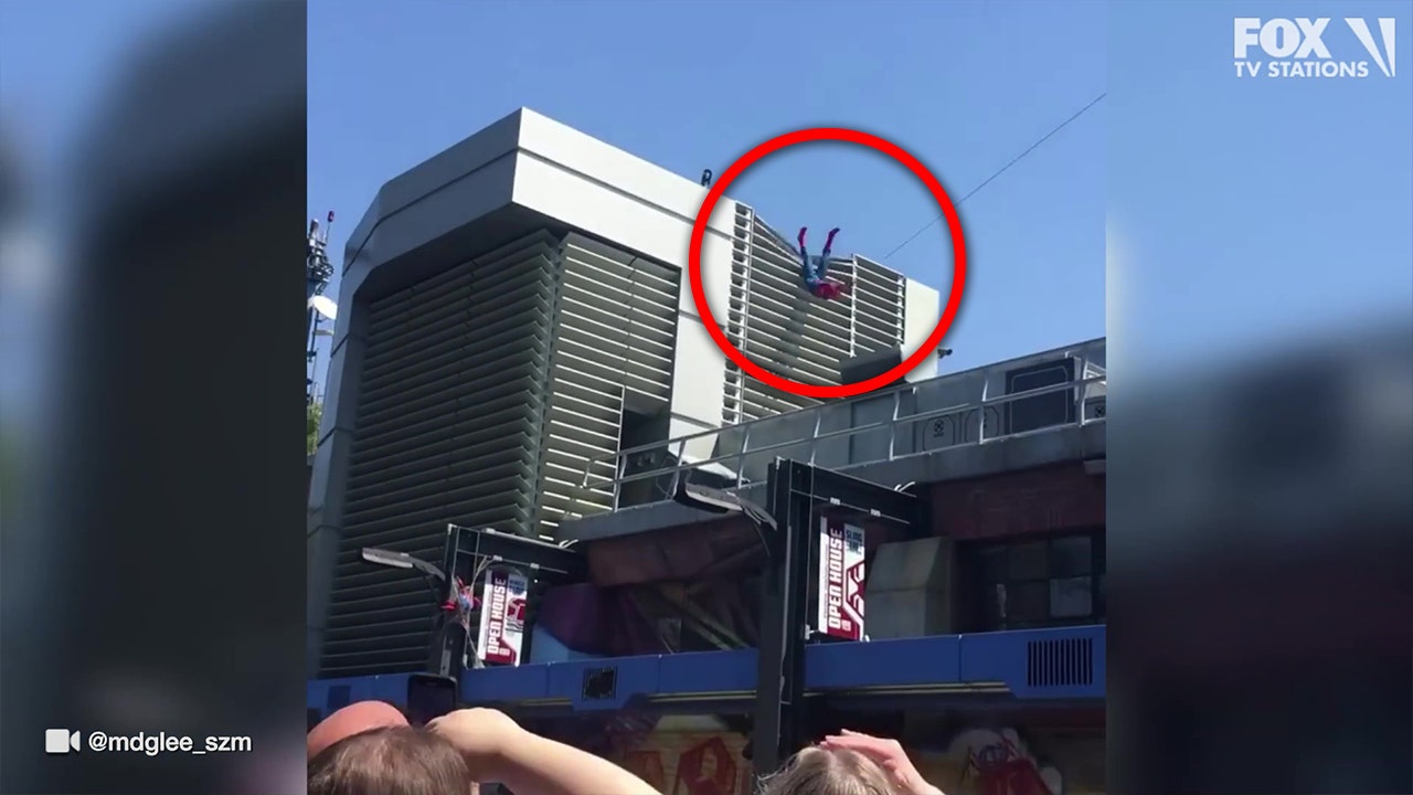 Ouch! Spider-Man robot crashes in stunt gone wrong during show at Disney's  Avengers Campus