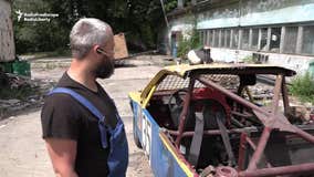 Volunteers retrofit demolition derby cars for Ukrainian soldiers