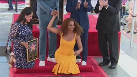 Holly Robinson Peete honored with Hollywood Walk of Fame star