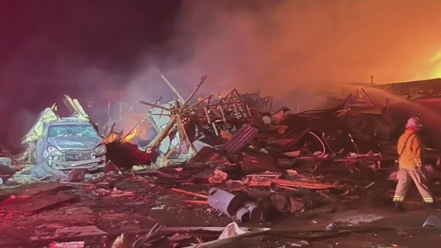 Cause of Victorville explosion remains unknown; Neighborhood banding together to help victims