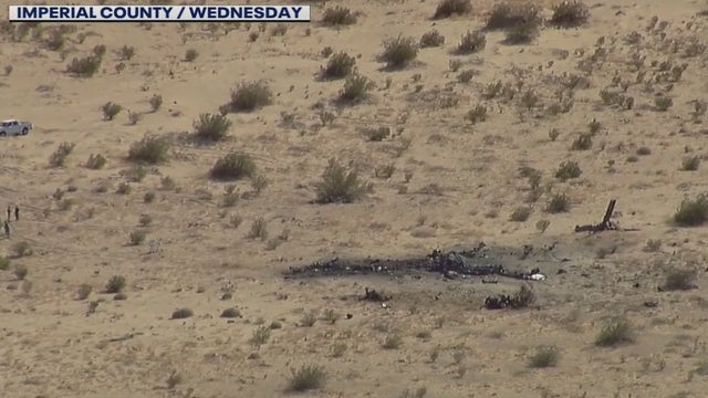 US Navy grounds all training flights amid investigation into recent crashes