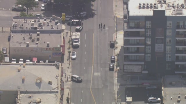 Alleged armed suspect killed by LAPD officers in Koreatown