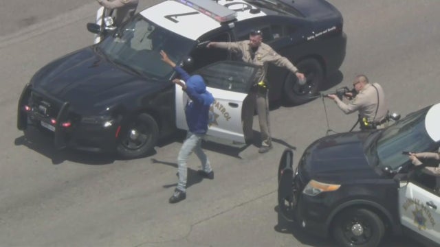 South Bay police chase: Suspect surrenders to CHP officers in El Segundo