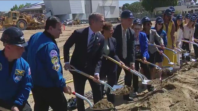 Groundbreaking held for space shuttle Endeavour’s LA museum