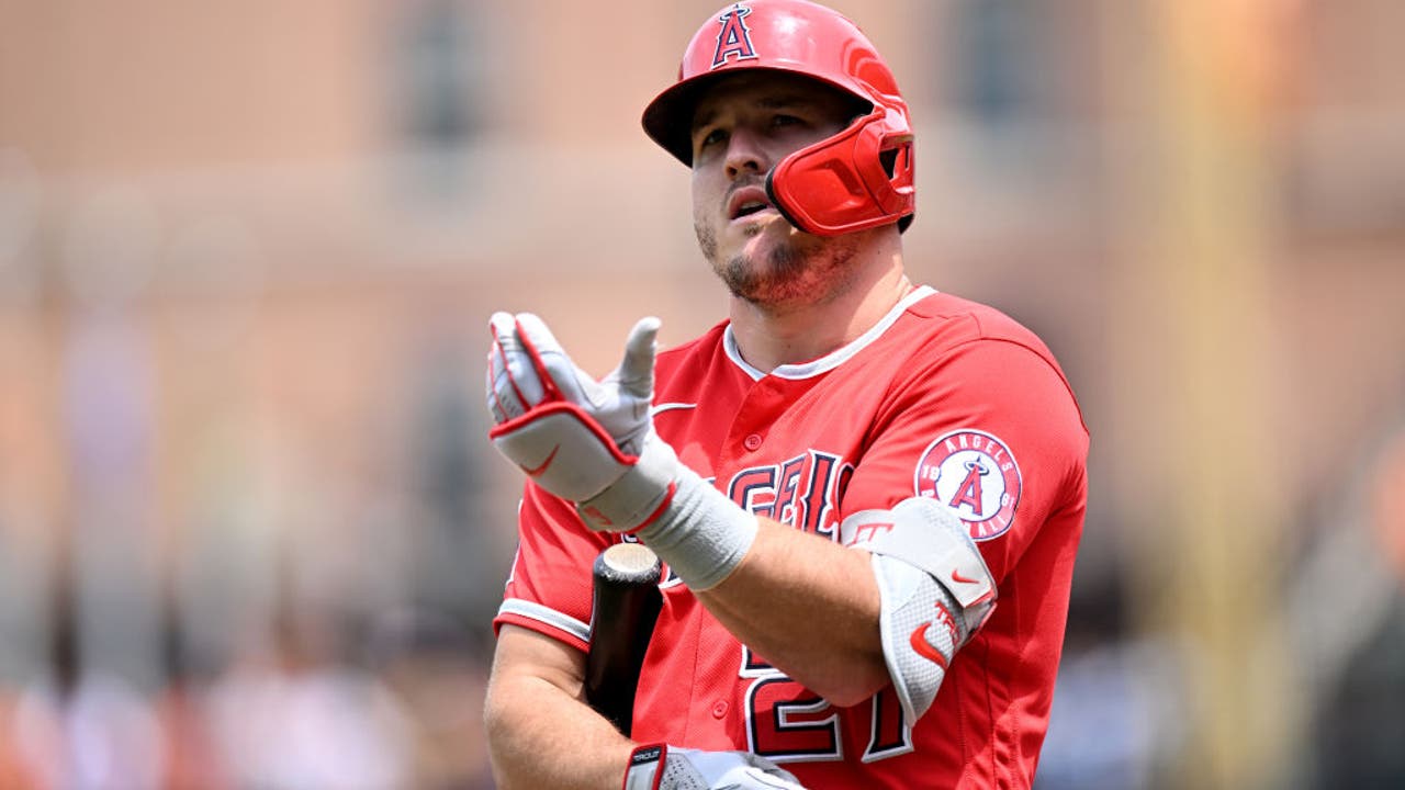 Angels' Mike Trout (back) out for MLB All-Star Game; Freddie