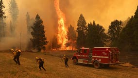 Thousands ordered to flee wildfire near Yosemite