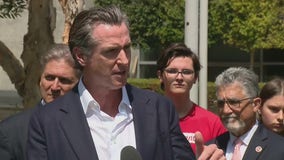Newsom signs strict gun law modeled after Texas anti-abortion law