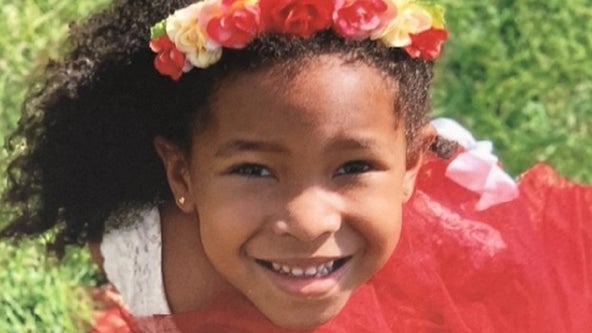 Northfield PD continues search for 6-year-old girl after mother found dead