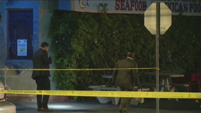 Man fatally shot, 2 others wounded in overnight Reseda shooting