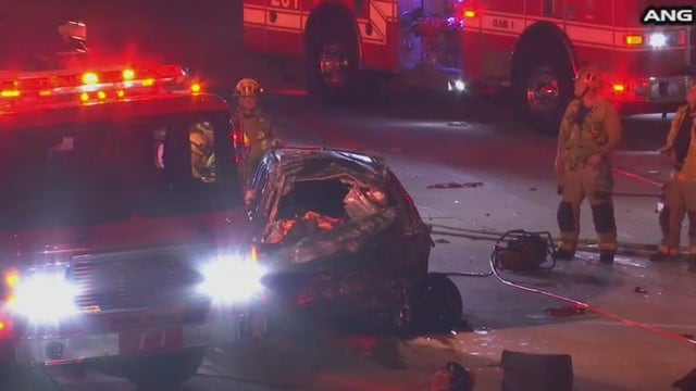 1 killed in crash on 110 Freeway in Elysian Park
