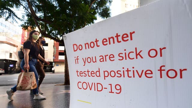 LA businesses call on health officials to rethink COVID mask mandate