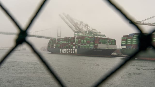 Port of LA handling record amounts of cargo