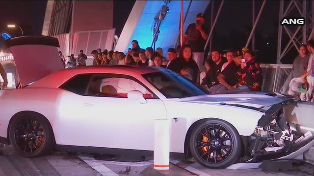 3-car crash reportedly caused by illegal street takeover on Sixth Street bridge