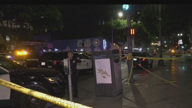 4 wounded in downtown LA shooting; gunmen at large