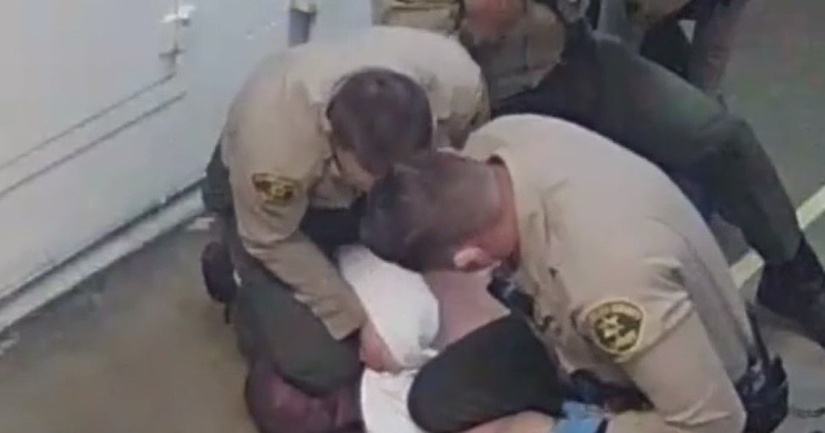 Grand jury investigating LASD's handling of deputyinmate altercation