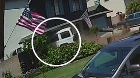 Driver smashes SUV into Huntington Beach home