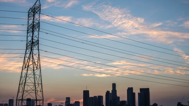 Tens of thousands of SoCal Edison customers could lose power amid heat wave