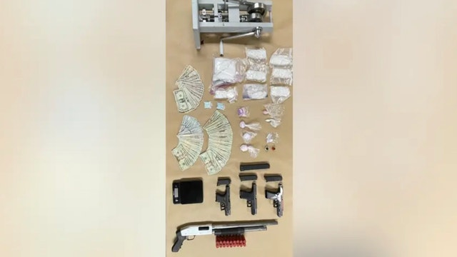 3 arrested in thefts at Guitar Center in Fountain Valley