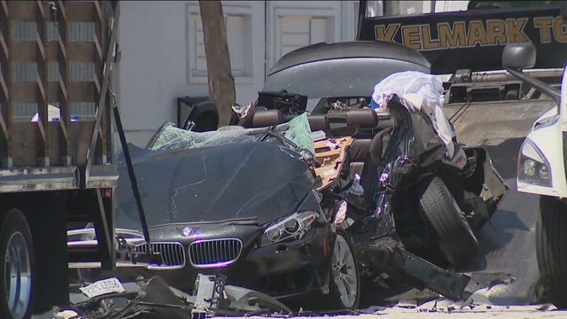 2 killed, 1 injured when suspects run red light after evading officers in South LA