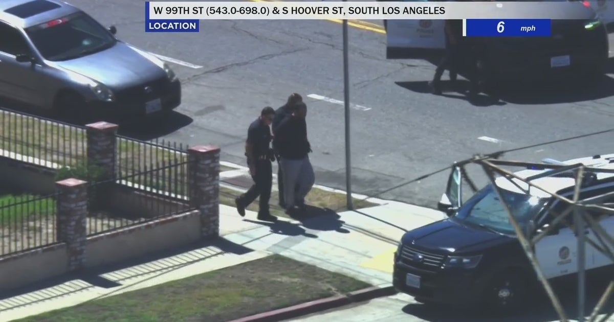 Driver in custody after police chase in South LA | FOX 11 Los Angeles