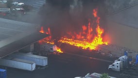 Crews contain building fire in Pomona