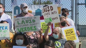Heat wave: Parents demand LAUSD provide more green space, shade on school playgrounds