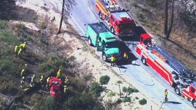 2 killed after Porsche goes over cliff in Angeles National Forest