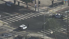 1 dead in shooting in Pico-Union, 2 suspects on the run
