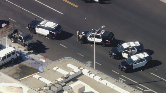 Robbery suspect shot in Lancaster