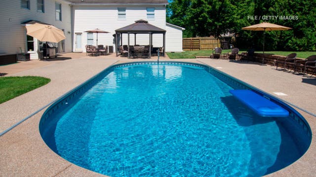 Toddler drowns in Fontana pool in 'tragic accident'