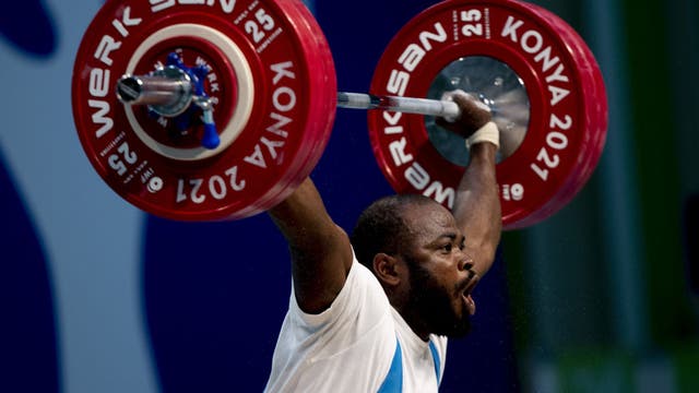 Regular weightlifting could add years to your life, study finds