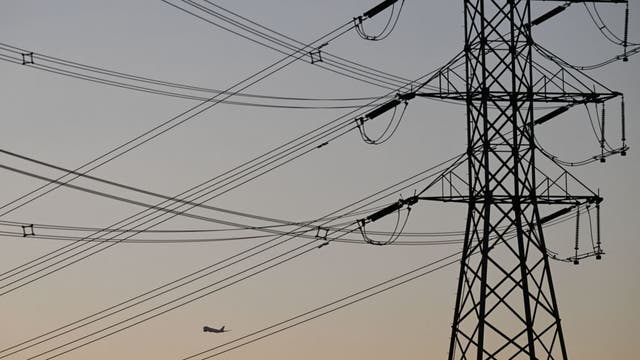 Peak electricity use in California expected to reach 20-year high today